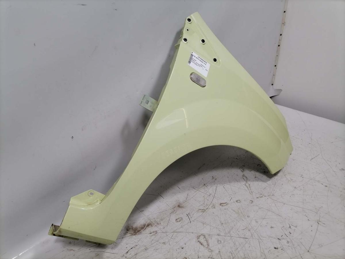 Renault Twingo 2 original Kotfl&uuml;gel vorn rechts OVF91 Gr&uuml;n BJ09